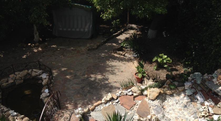 Гостиница Guest House on Gorkogo street 51 Анапа-39