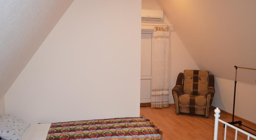 Гостиница Guest House on Gorkogo street 51 Анапа-7
