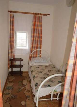 Гостиница Guest House on Gorkogo street 51 Анапа Бюджетный одноместный номер-3